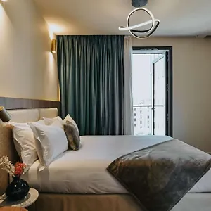 Keystone & Hotel Lione